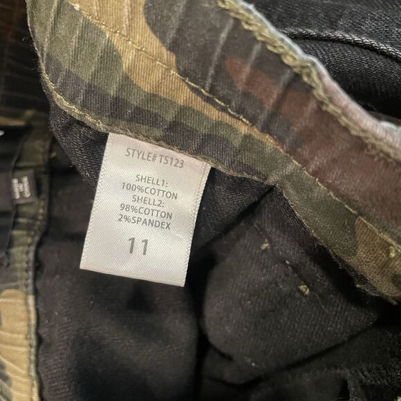 Fashion Nova Sz 11 Black Jeans Camo Cargo 90s Streetwear Retro Grunge Baggy - Picture 8 of 9
